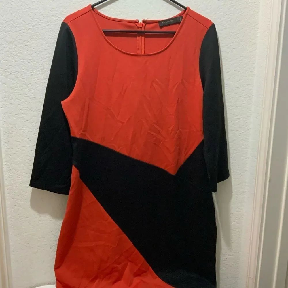 The Limited Womens 3/4 Sleeve Dress black with orange-red STRETCH unlined Size L